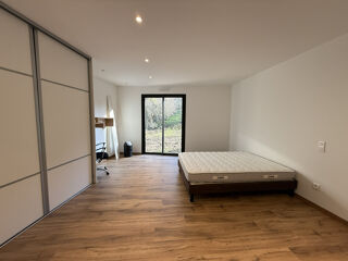  Maison � vendre 8 pi�ces 310 m�