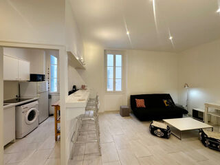  Appartement à louer 2 pièces 42 m²