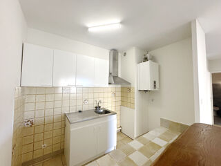  Appartement à louer 2 pièces 45 m²