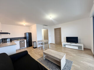  Appartement à louer 2 pièces 44 m²