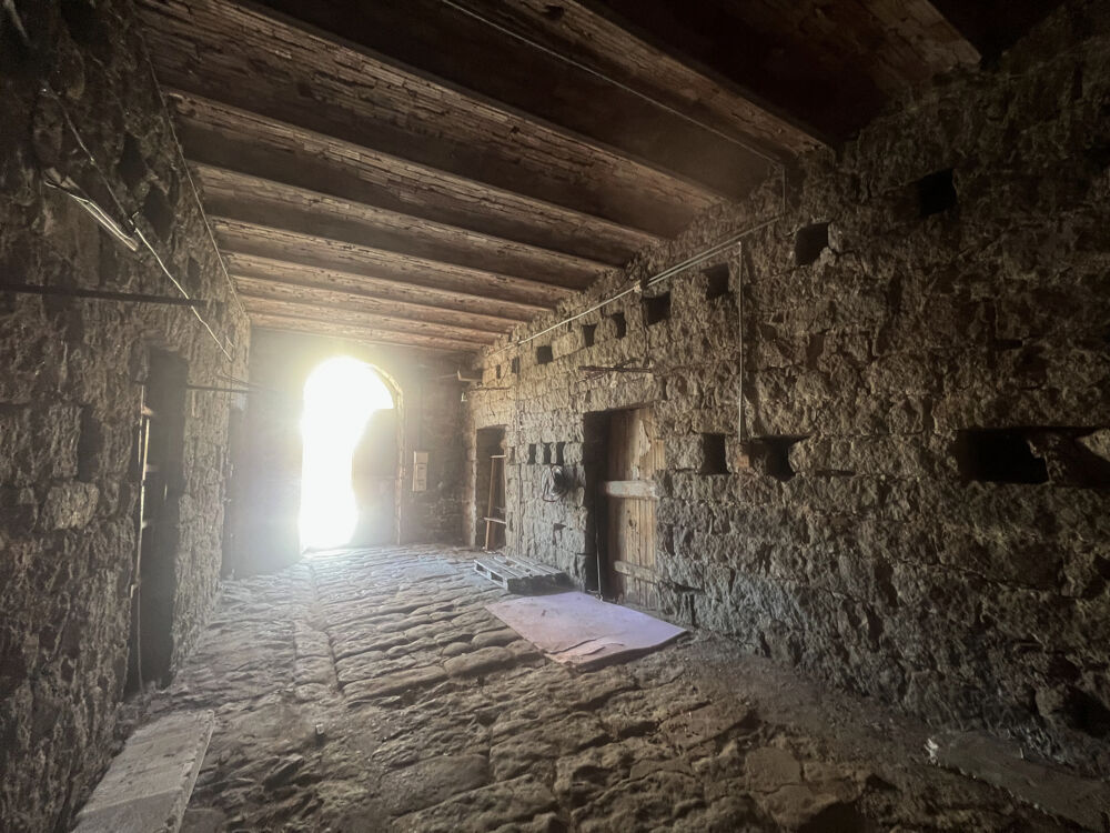 Vente Autre EXCLUSIVITÉ CAVE A TRANSFORMER EN APPARTEMENT SAINTE MARIE SICCHE Santa maria siche