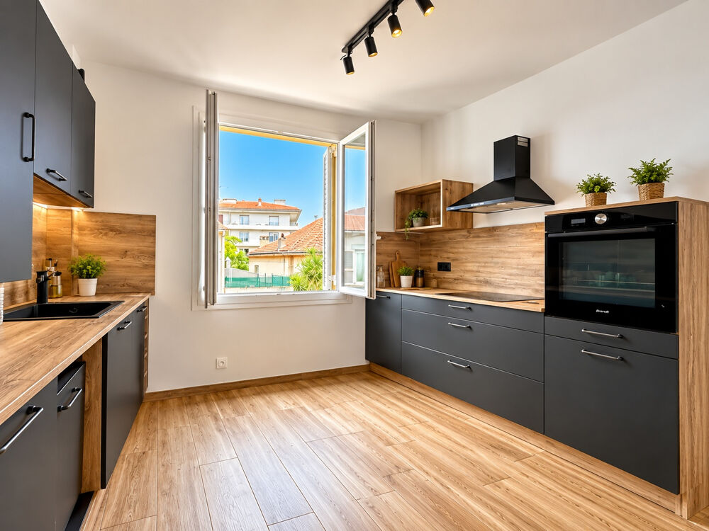 Vente Appartement T3/T4 rénové avec vue dégagée  - QUARTIER SAINT JEAN - AJACCIO Ajaccio