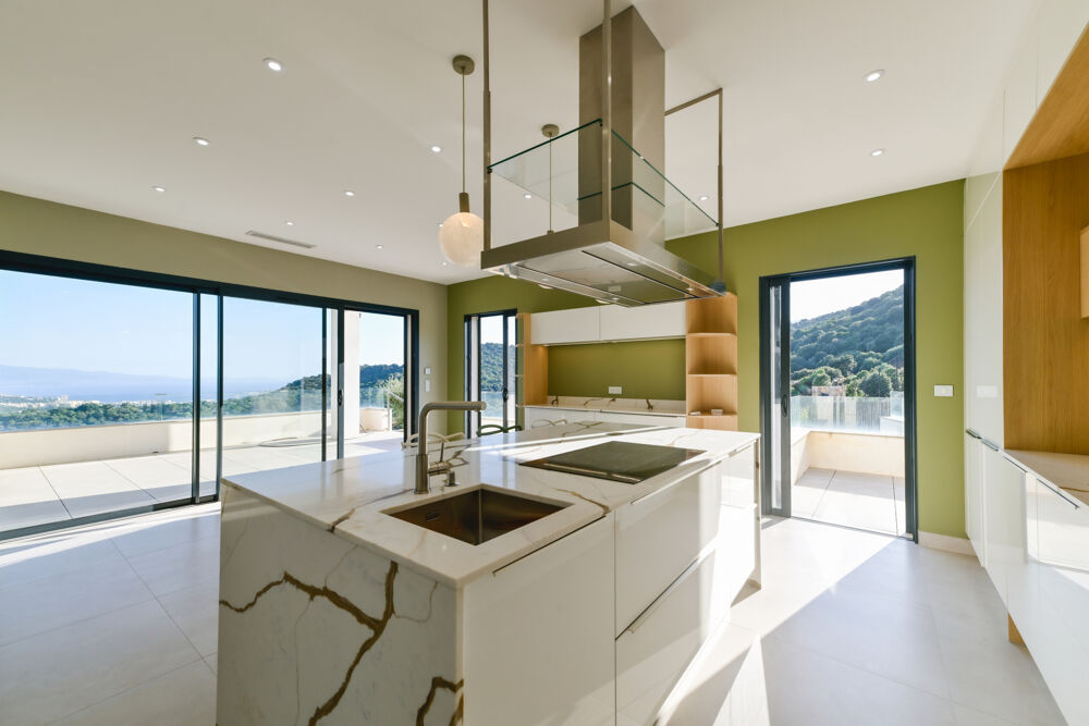 AJACCIO VILLA D'EXCEPTION 260m2