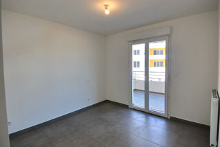  Appartement à louer 2 pièces 44 m²