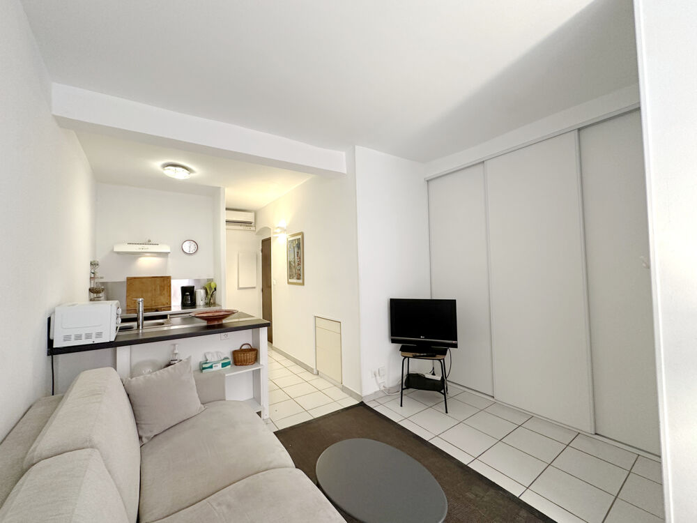 Location Appartement APPARTEMENT T2 MEUBLÉ AJACCIO VIEILLE VILLE Ajaccio
