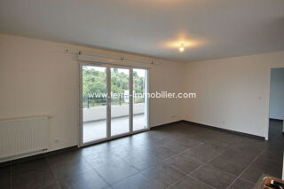  Appartement à louer 2 pièces 48 m²