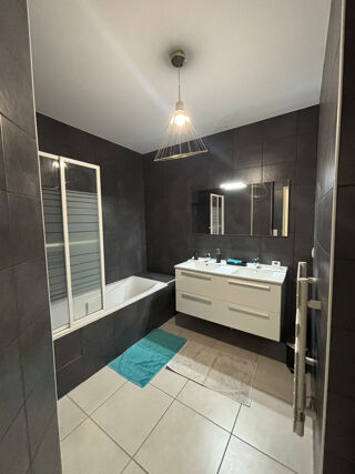  Appartement à vendre 3 pièces 70 m²
