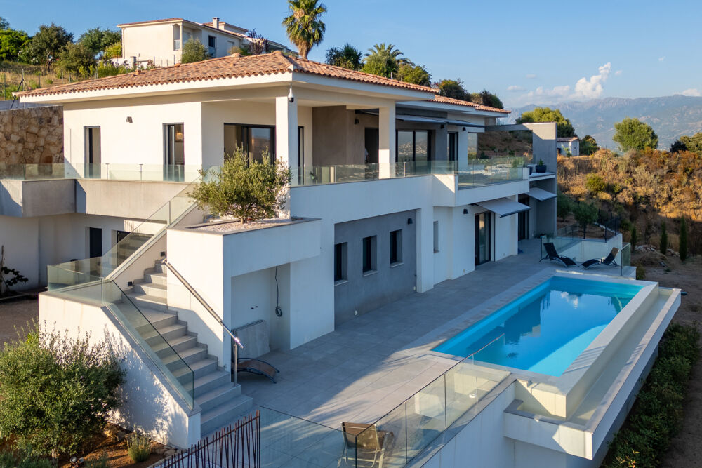 AJACCIO VILLA D'EXCEPTION 260m2