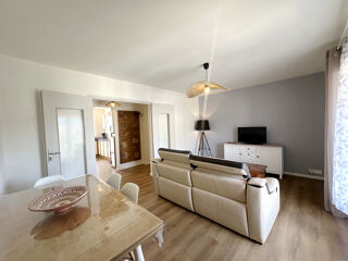  Appartement à louer 3 pièces 61 m²