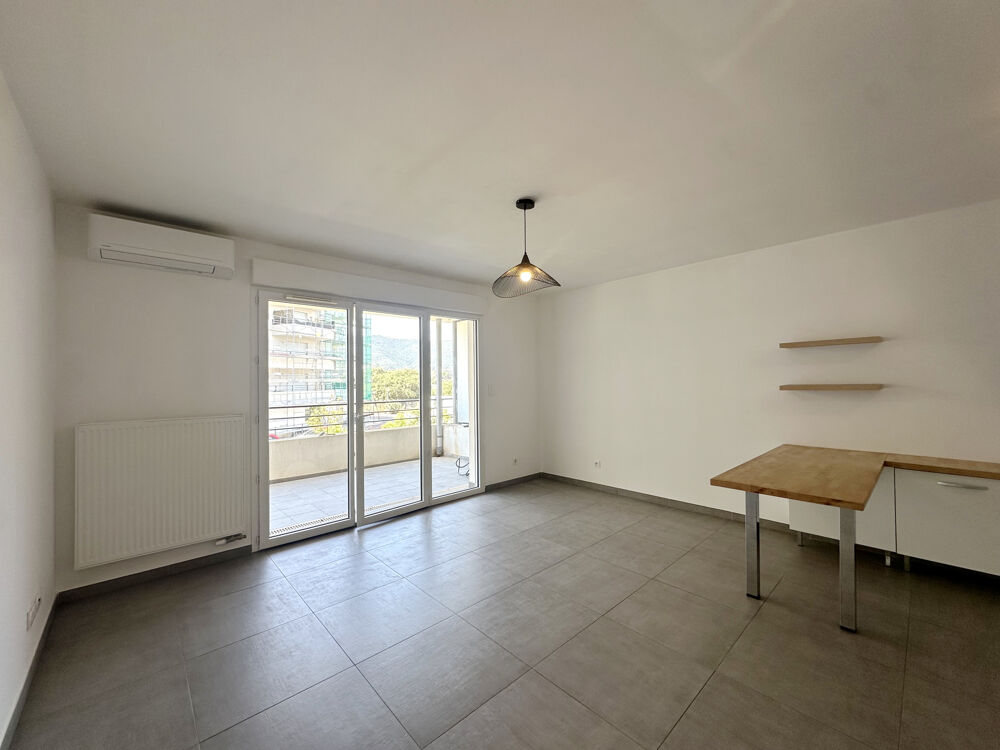 Location Appartement APPARTEMENT T2 VIDE + PKS SOUS SOL AJACCIO STILETTO Ajaccio