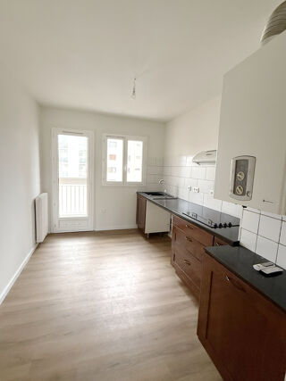  Appartement � vendre 3 pi�ces 61 m�