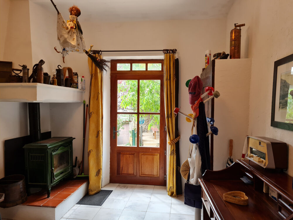 Maison de village avec piscine