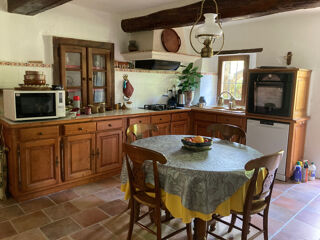  Propri�t�/ch�teau � vendre 8 pi�ces 188 m�