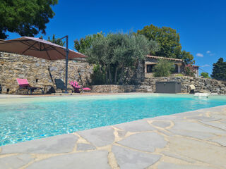  Propri�t�/ch�teau � vendre 6 pi�ces 142 m�