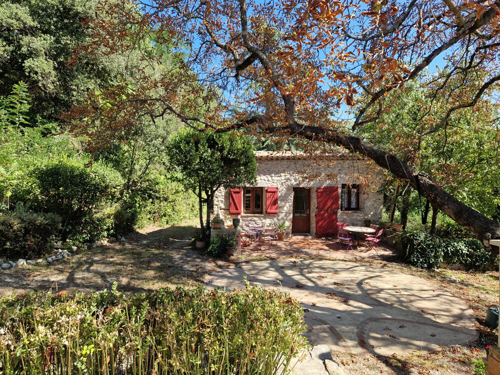 Agréable Mas de hameau sans vis à vis