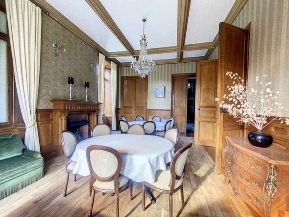  vendre  Proprit/chteau Saint-Julien-Molin-Molette (42220)