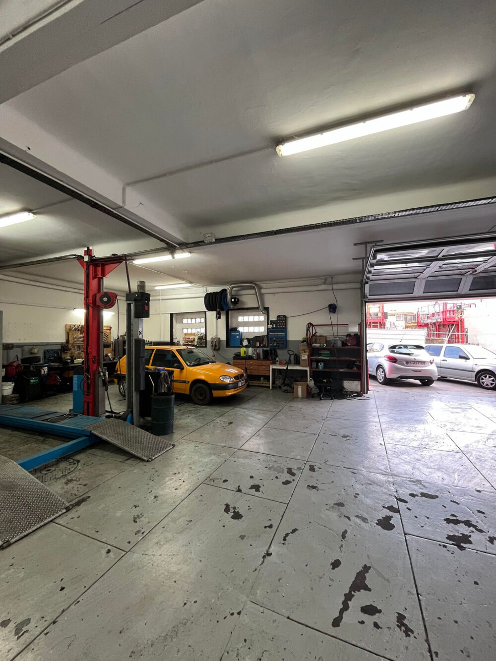 Vente Parking/Garage fond commerce d'un garage  108900 Toulon