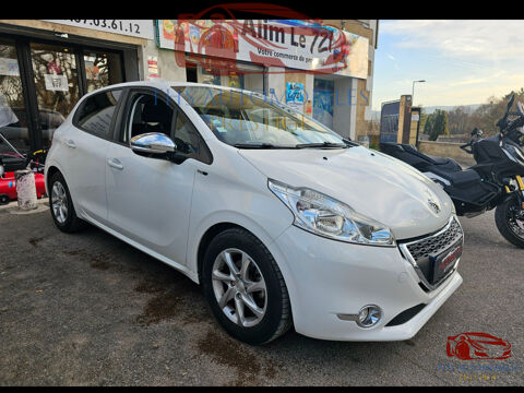 Peugeot 208 1.2 82ch BVM5 Style - Garantie