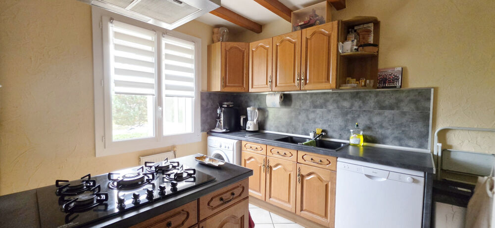Maison familiale de 127 m2 avec vie de plain-pied et sous-sol total  Saint-Pierre-ès-Champs