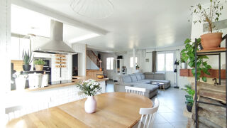  Maison à vendre 6 pièces 197 m²