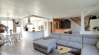  Maison à vendre 6 pièces 197 m²
