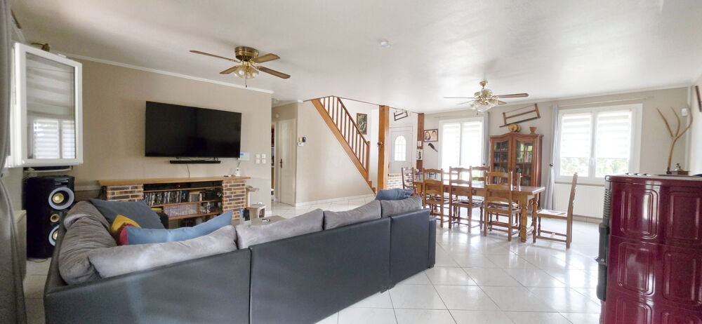 Maison familiale de 127 m2 avec vie de plain-pied et sous-sol total  Saint-Pierre-ès-Champs