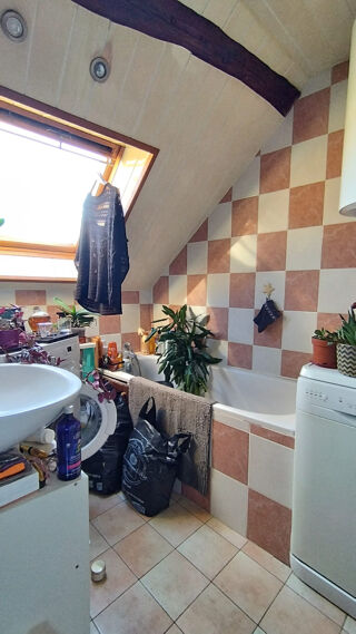  Immeuble � vendre 10 pi�ces 252 m�