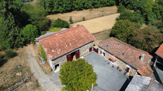  Propriété/château à vendre 7 pièces 130 m²
