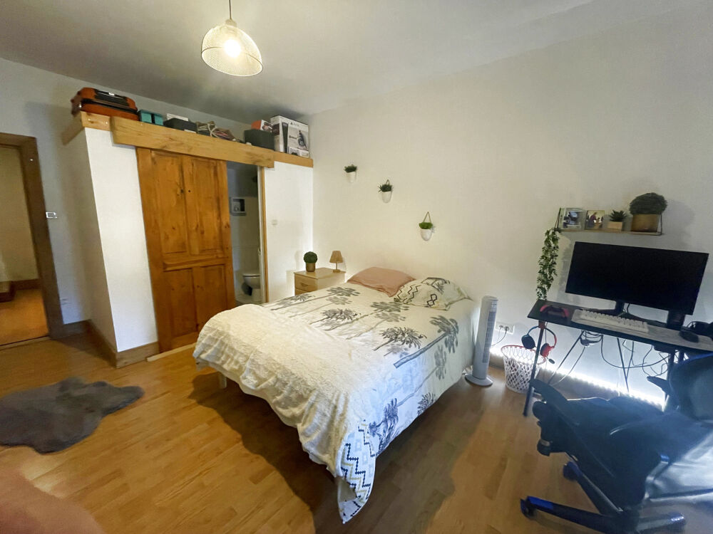 Maison de 248 m2 - 6 pièces