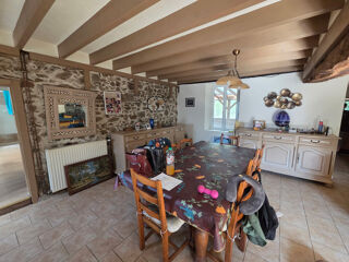  Propriété/château à vendre 7 pièces 130 m²