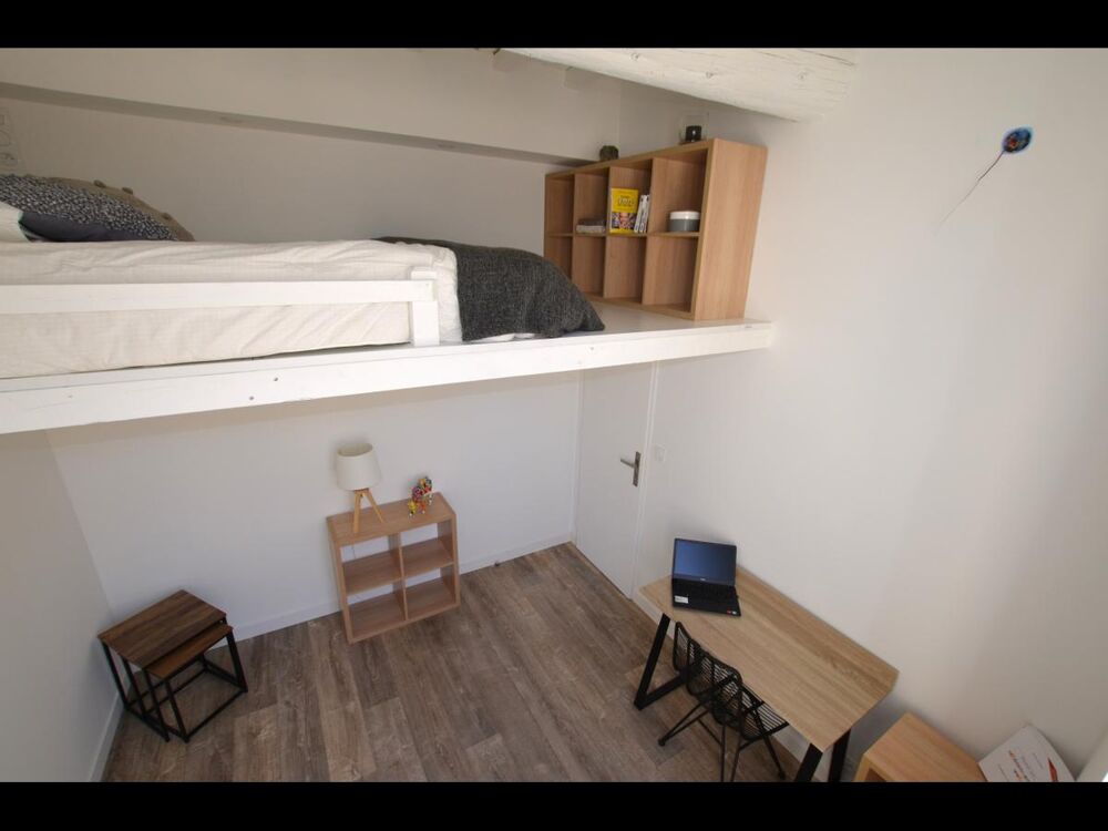 location Appartement - 3 pice(s) - 40 m Nmes (30000)