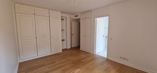  Appartement à louer 3 pièces 87 m²