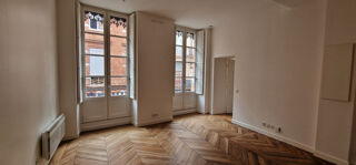  Appartement à louer 2 pièces 37 m²