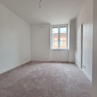  Appartement � louer 5 pi�ces 124 m�