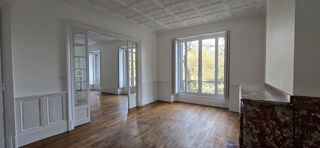  Appartement � louer 5 pi�ces 162 m�