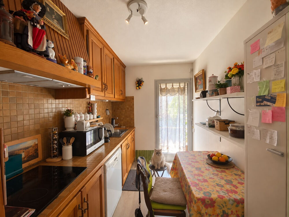 VIAGER APPARTEMENT T4 avec garage et terrase : HYERES - CENTRE VILLD