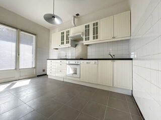  Maison  vendre 6 pices 160 m