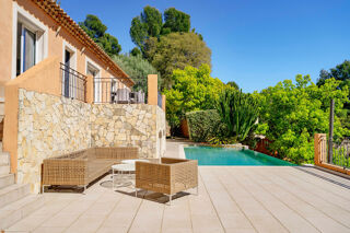  Maison à vendre 6 pièces 161 m²