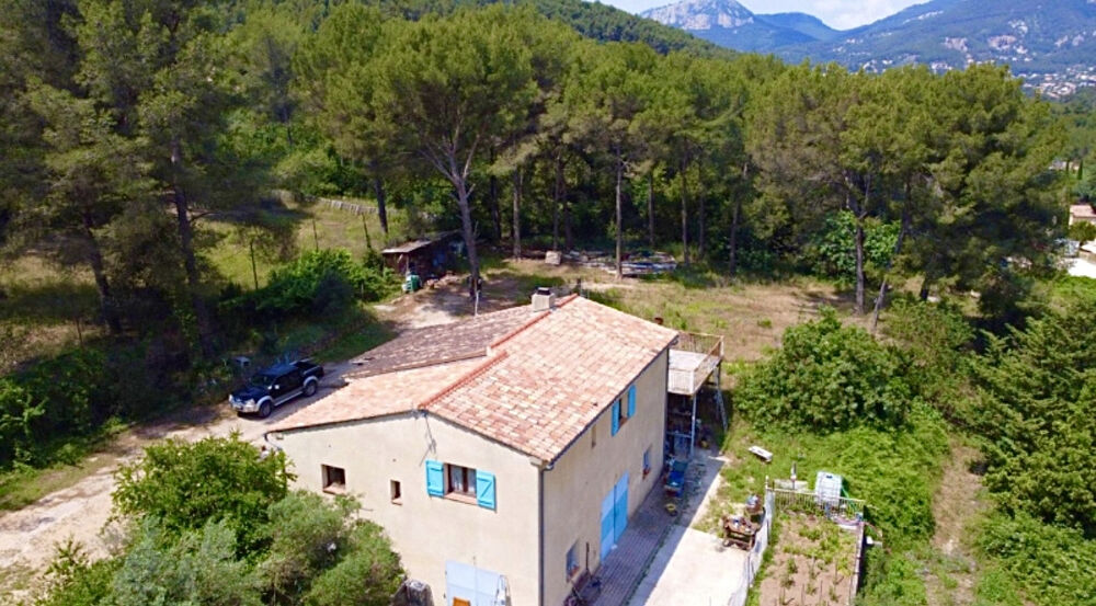 Vente Maison Maison T4 de 110 m2 au Revest-les-Eaux Le revest les eaux