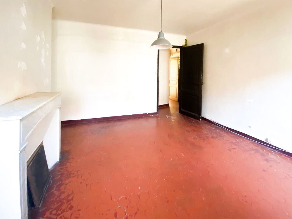 Toulon - Haute Ville : Appartement T2 à rénover