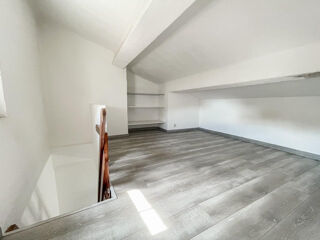  Immeuble � vendre 3 pi�ces 55 m�