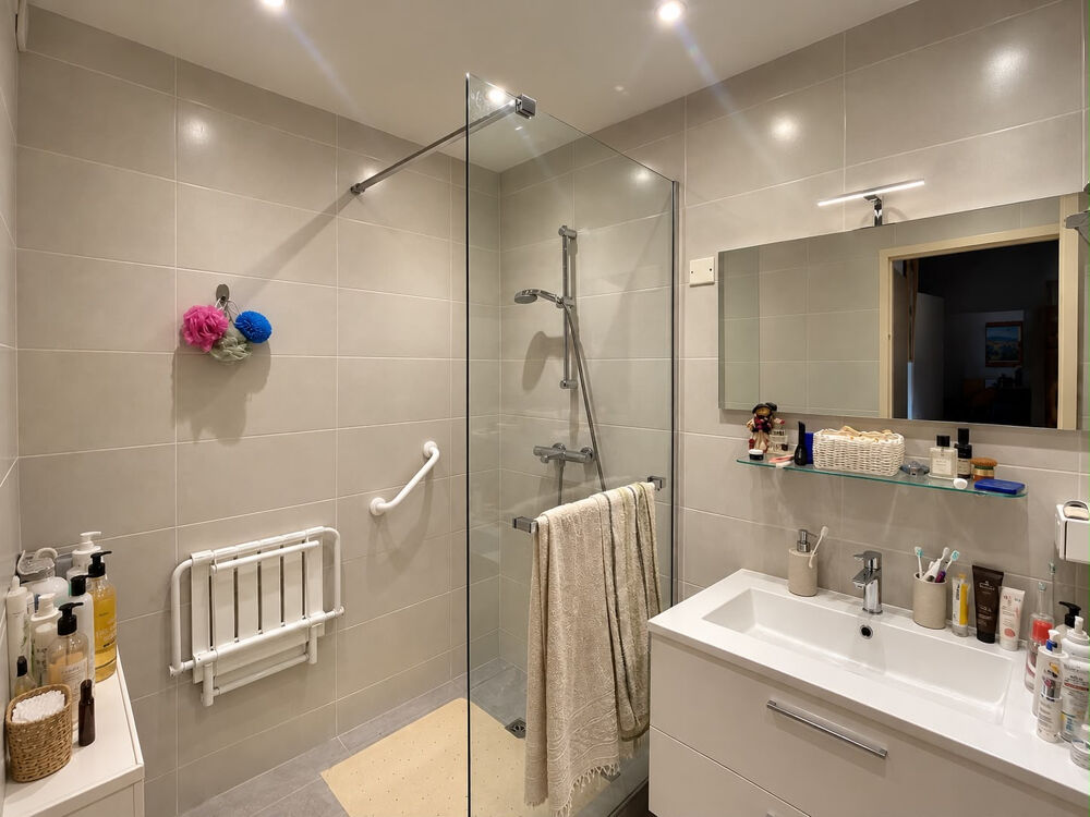 VIAGER APPARTEMENT T4 avec garage et terrase : HYERES - CENTRE VILLD