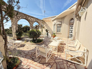  Maison � vendre 8 pi�ces 244 m�