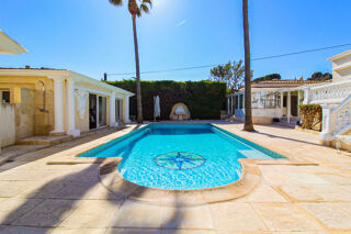  Maison � vendre 6 pi�ces 250 m�