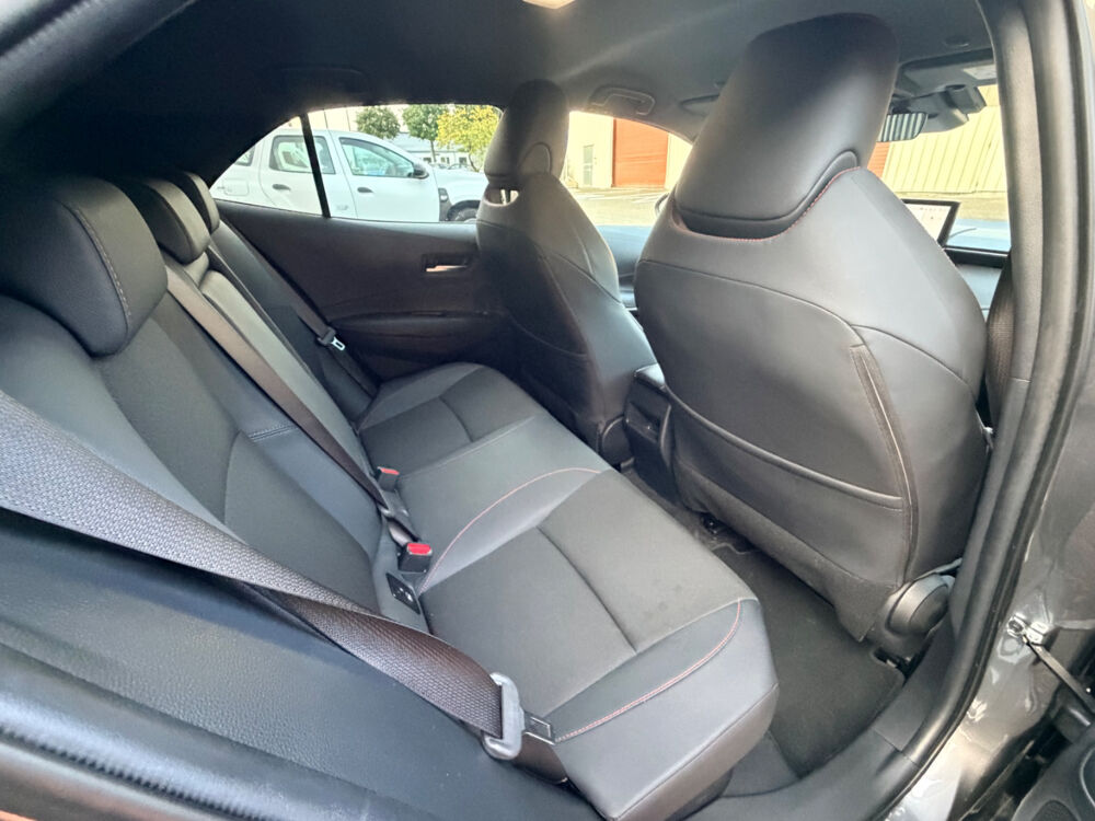 Corolla Hybride 140ch GR Sport 2025 occasion 64600 Anglet