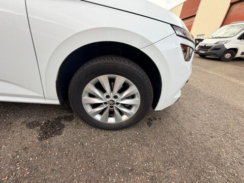 Kamiq 1.0 TSI Evo 110 ch DSG7 Ambition 2021 occasion 64600 Anglet