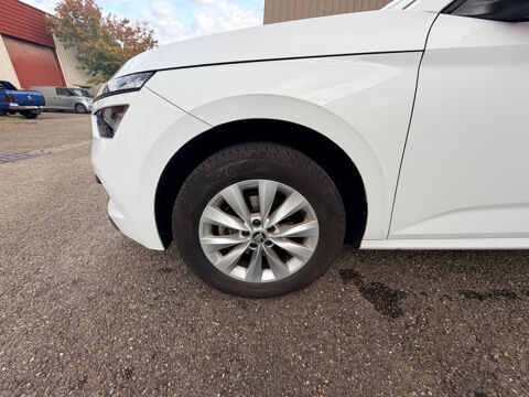Kamiq 1.0 TSI Evo 110 ch DSG7 Ambition 2021 occasion 64600 Anglet
