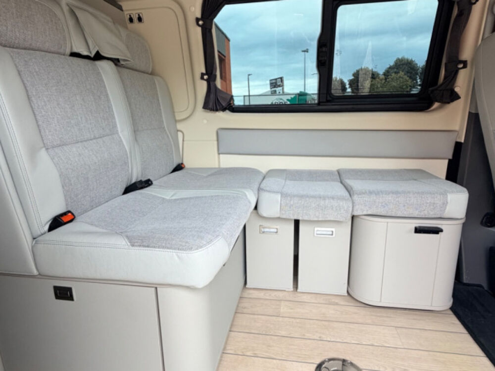 Transporter Combi TRANSPORTER 6.1 VAN L1H1 2.0 TDI 150 DSG7 BUSINESS PLUS 2024 occasion 64600 Anglet