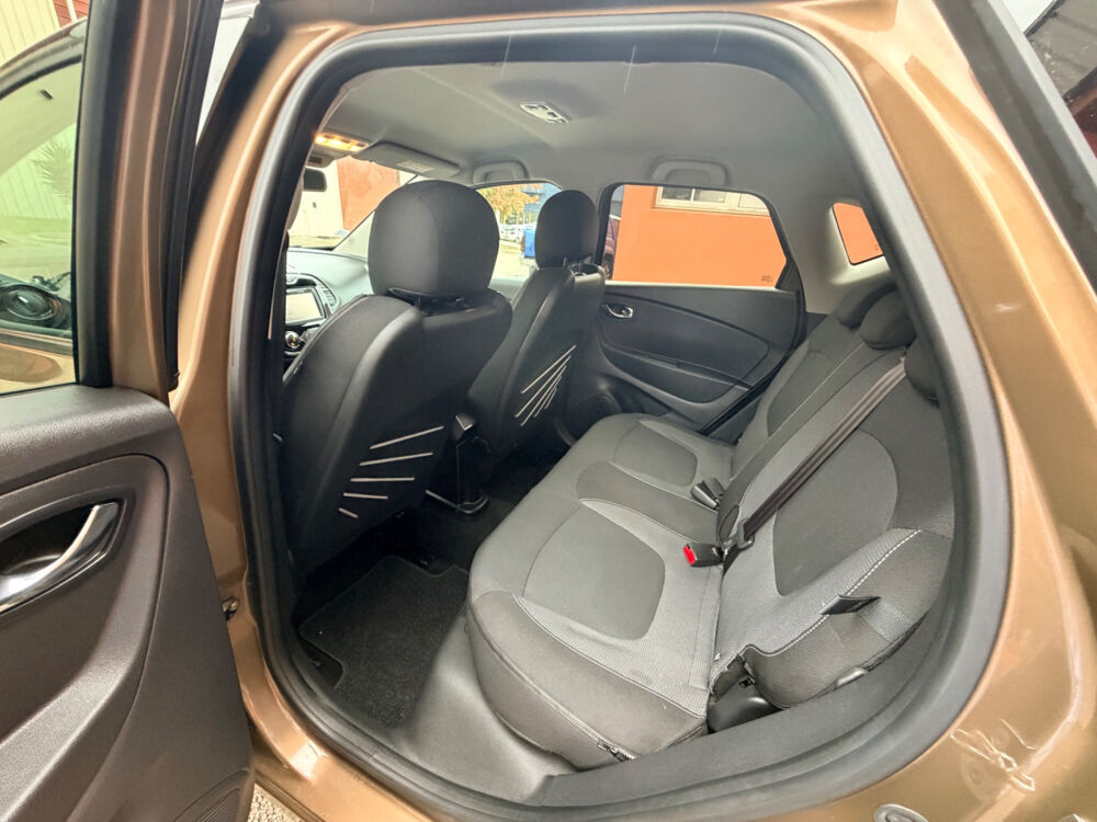 Captur dCi 90 Energy eco&sup2; Intens 2017 occasion 64600 Anglet