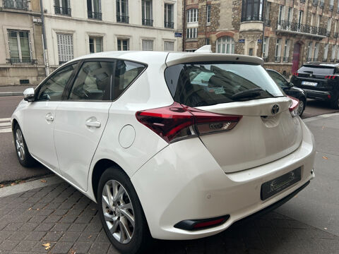 Auris Hybride 136h Business 2016 occasion 78000 Versailles